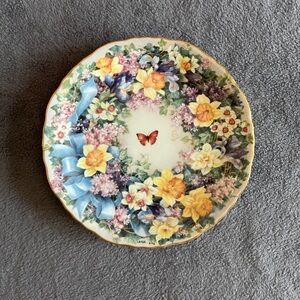 Circle of Delight by Lena Liu